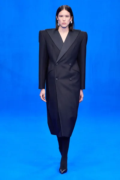 Look 65